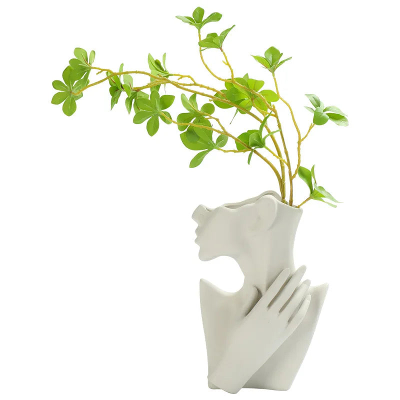 Wazon w stylu nordyckim - kształt kobiecego ciała