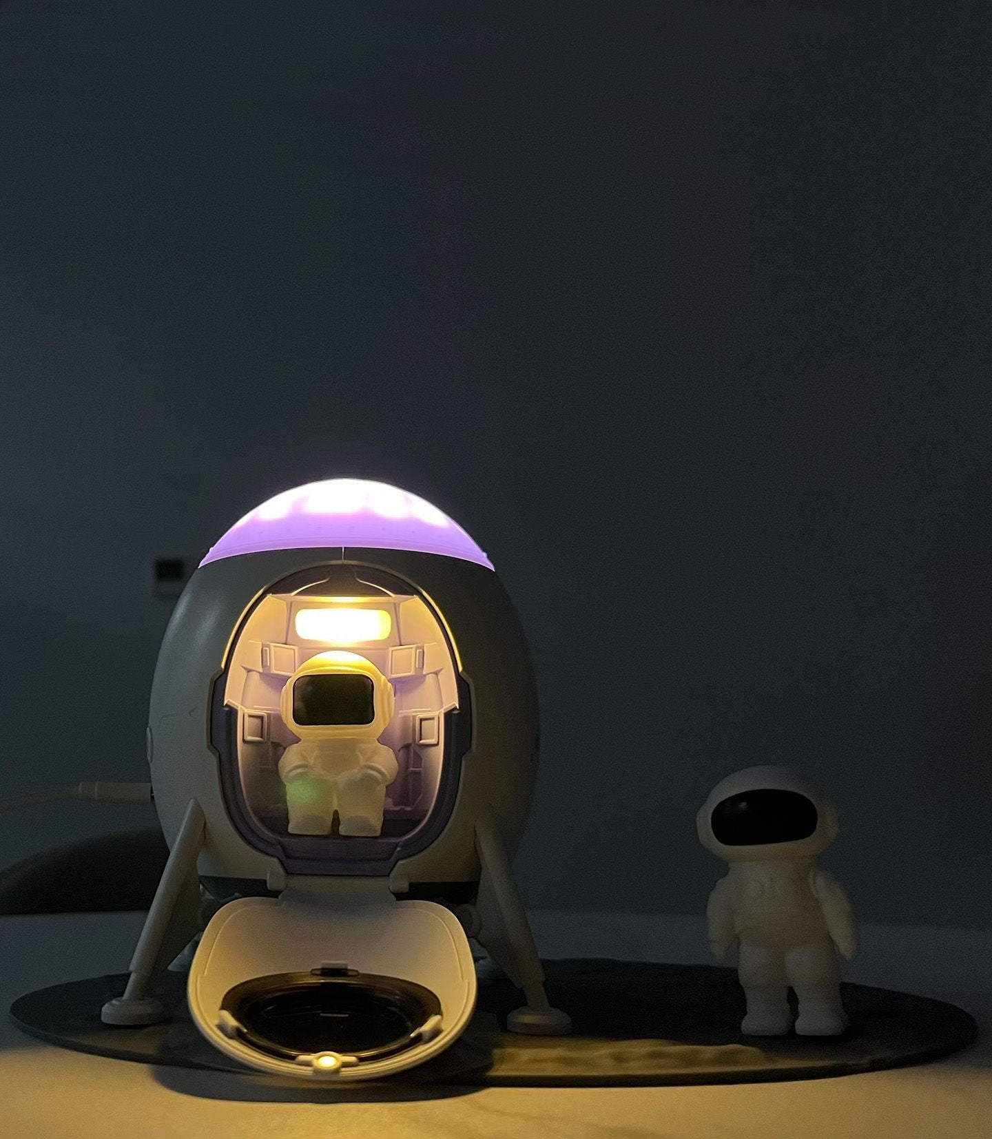 Projektor LED astronauta