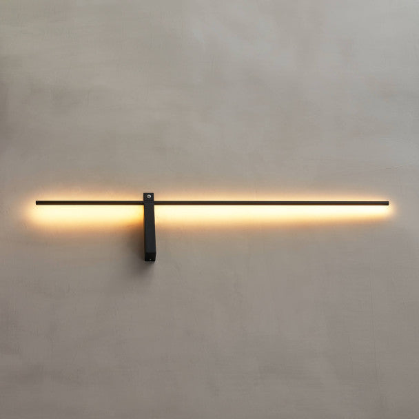 Nowoczesna i minimalistyczna lampa ścienna