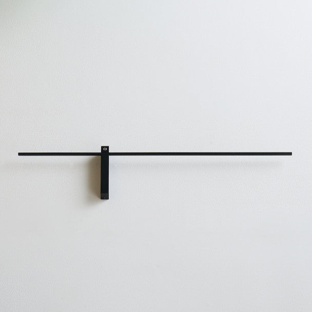 Nowoczesna i minimalistyczna lampa ścienna