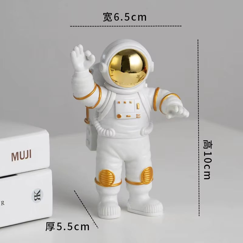 Dekoracja astronauty w różnych wersjach