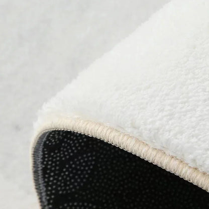 Okrągły dywan z misiem