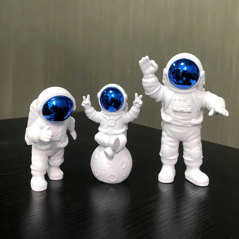 Dekoracja astronauty w różnych wersjach
