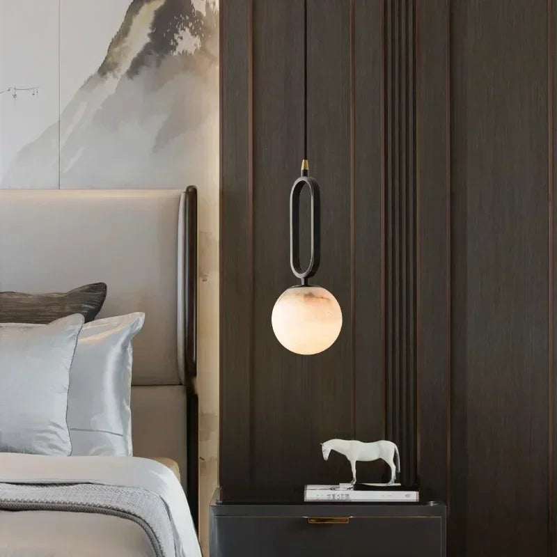 Lampa wisząca z marmuru