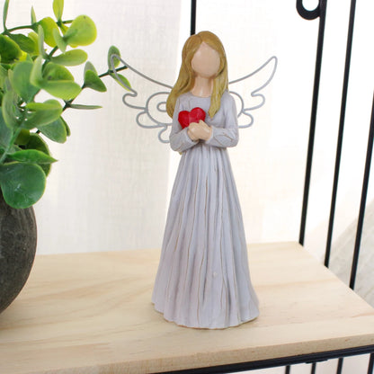 Figurka anioła z żywicy