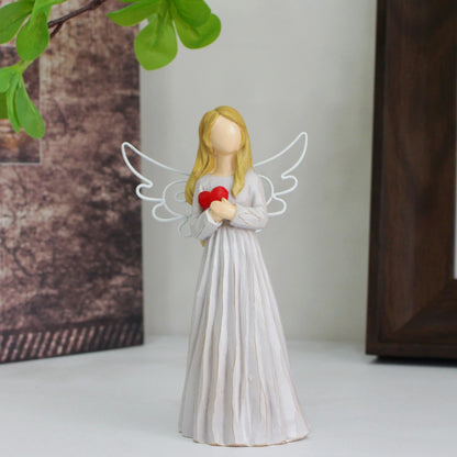 Figurka anioła z żywicy