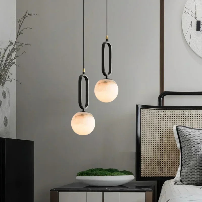 Lampa wisząca z marmuru