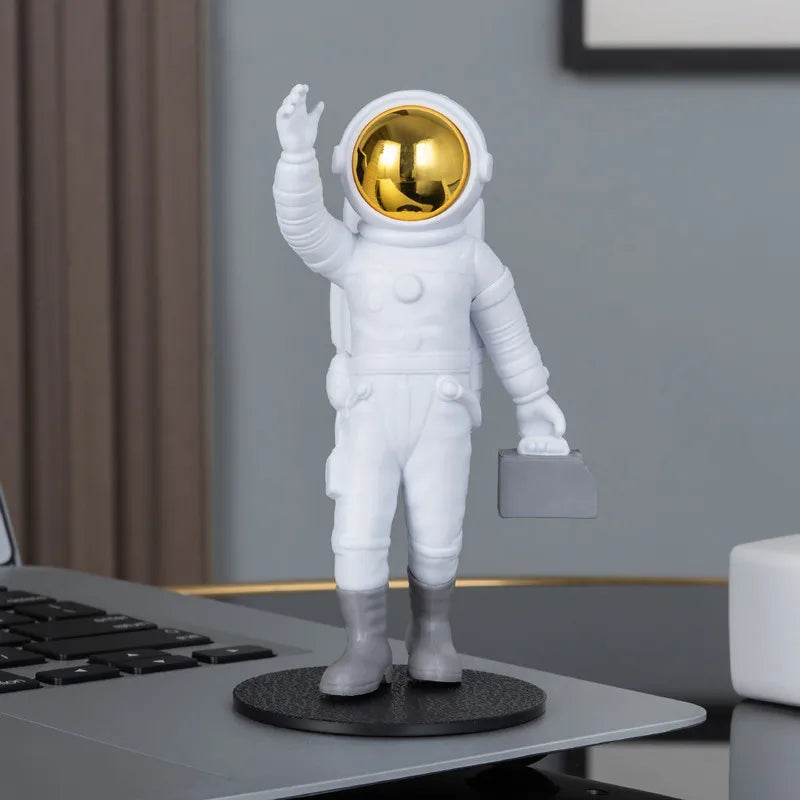 Dekoracja astronauty w różnych wersjach