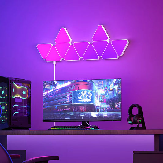 Lampa LED trójkątna WiFi do pokoju gier