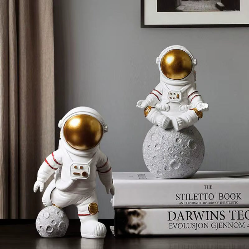 Dekoracja astronauty w różnych wersjach