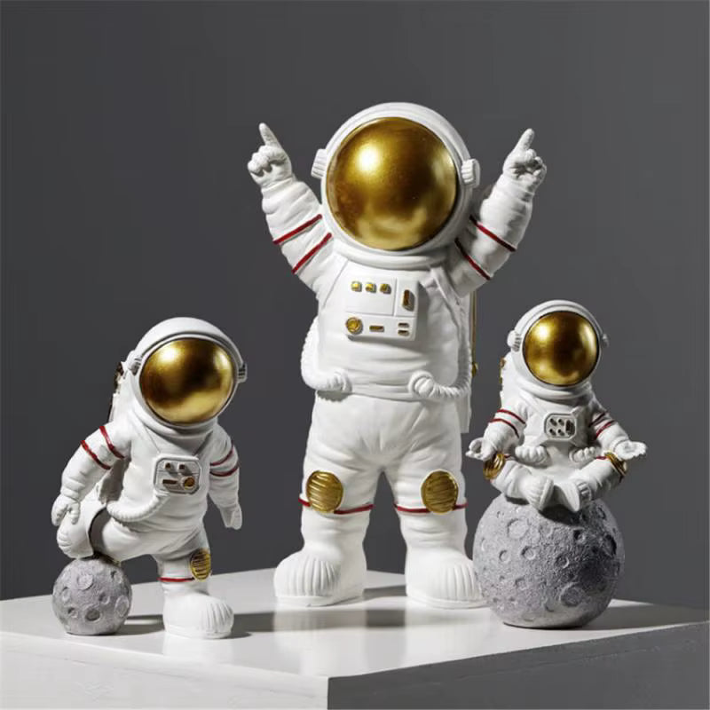Dekoracja astronauty w różnych wersjach